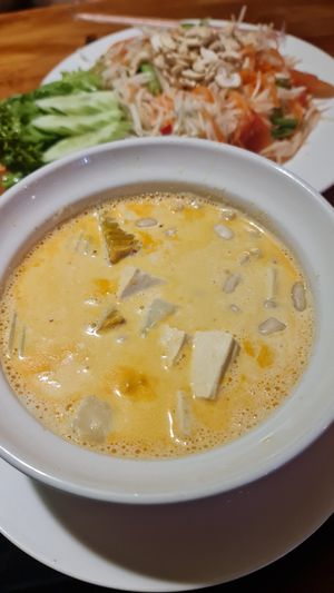 Massaman curry with tofu  #Veganuary at Cocoa Phangan Cakes in Koh Phangan