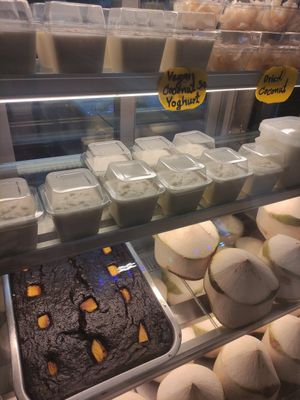 Cakes at Cocoa Phangan Cakes in Koh Phangan