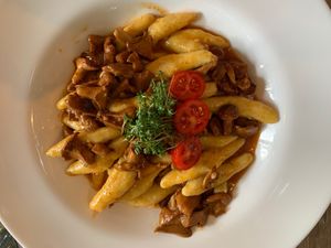 Vegane Schupfnudeln mit Pfifferlingen at Naturnserhof in Naturno