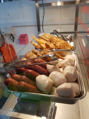 Assorted fried items at TYY Veggie in Northeast Singapore