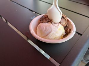 Lemon bar at Jeni's Ice Creams in Columbus