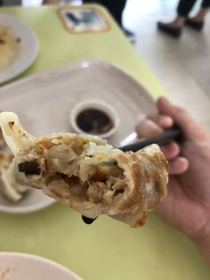 Filling inside - mostly turnips at Yu Long Vegetarian - 玉龙素食 in Central Singapore