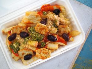 #motherinlawloadedfries Nonno Fries at Noo Moo Foods - Food Truck in Heidelberg West