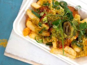 #motherinlawloadedfries Bangkok Fries at Noo Moo Foods - Food Truck in Heidelberg West