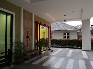 front view of entrance at Nature Vegetarian Guest House in Malacca