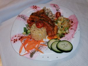 Seitan with tomato sauce at Vegan Story in Lisbon