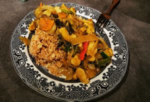 Vegan chicken curry at 2 Be Plant Based in Oswaldtwistle