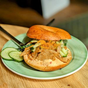 Vegan Thai Chicken Chilli Bagel at Bagels & Beans in Zaandam