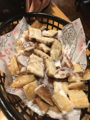 Cinnamon Squares at Pizza Hut in Lancaster