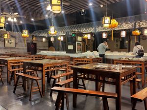 Inside at QīngXīn SùShí 清心素食 in Nanjing