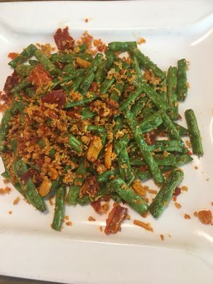 Green beans at Shou Kang Yong in Hangzhou
