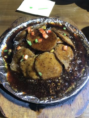 Pepper mock beef at Shou Kang Yong in Hangzhou