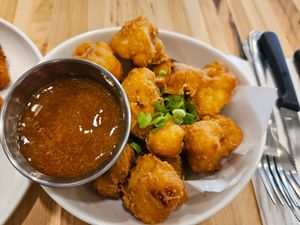 Crispy Cauliflower at Veggie Grill by Next Level in Cambridge