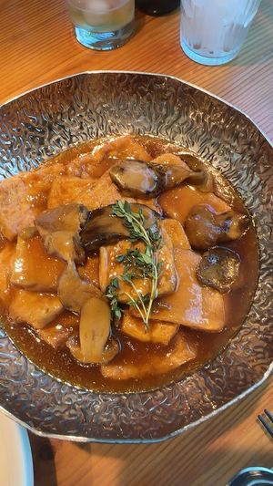   at Zǎozǐ Shù - Vegetarian Life Style in Ningbo