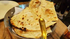 Vegan naan woth garlic at Royal India in Zagreb