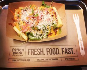 "Bolofritten" (vegan bolognese with vegan cheezano) at Frittenwerk - Kohlmarkt  in Braunschweig