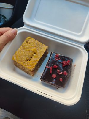 Apple pie slice & brownie 🍰 at Simple Goodness in Penrith