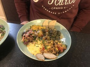 Salad bowl  at Simple Goodness in Penrith