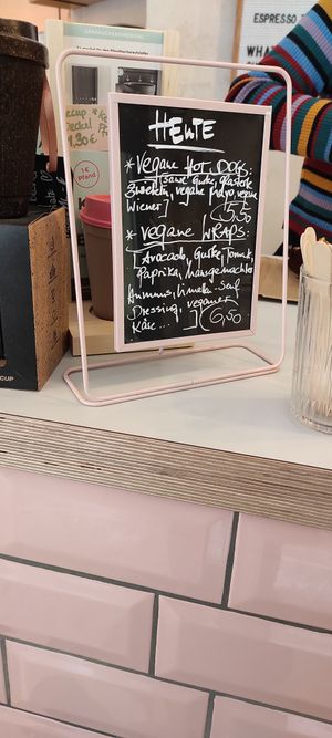 Speisekarte at Roots in Leipzig