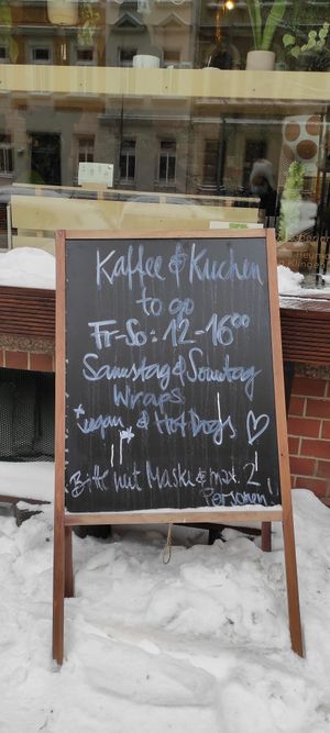 Öffnungszeiten at Roots in Leipzig