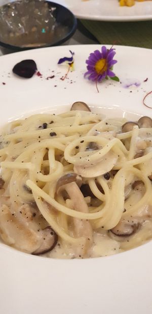 Mushroom noodles at Hey Vegetarian in Shenzhen