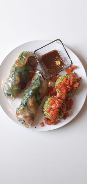 Tempeh spring rolls at Fresh Fusion in San Pedro Sula