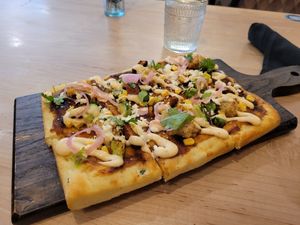 BBQ flatbread 11/10 at Down 2 Earth in Langley
