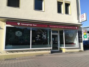 Storefront at Eismanufaktur Soest in Soest