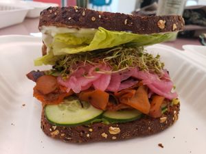 Sammy at Ritual Juicery in Willoughby