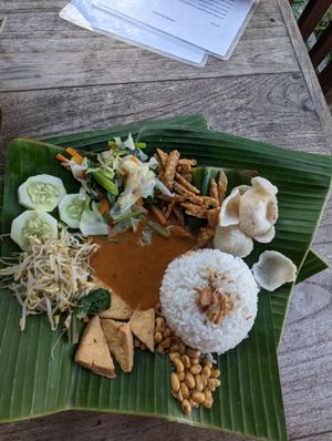 Gado gado at Tirta Unda in Sidemen