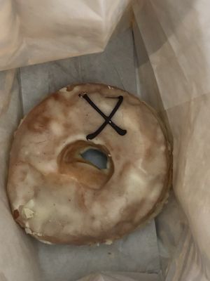 Tongan vanilla bean at Crosstown Doughnuts - Canary Wharf in East London