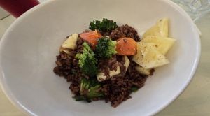 Vegan red rice at Lemoni Cafe in Boracay