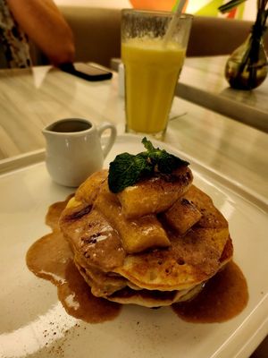  at Lemoni Cafe in Boracay