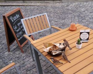 The sparrows seam to like it. at Runder Store in Brig