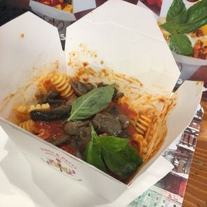 Vegan pasta cup at Pasta & Pasta in Venice