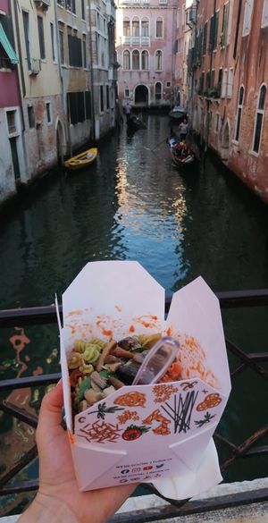 Pomodore with extra mushrooms at Pasta & Pasta in Venice