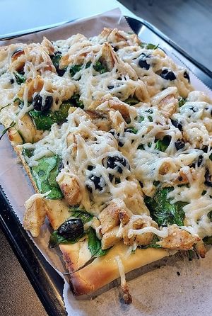 The Lindsey pizza is still amazing! Spinach, chicken, black olives, and mozzarella. at eden in Wilkes-barre