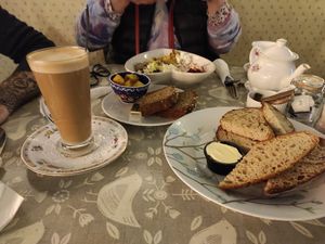 Merenda at The Cracked Teapot in New Ross