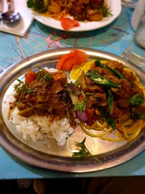 curry 2 ways 😄 at onsoonsee 온순씨 in Seoul