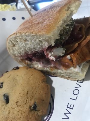 Special split with a cookie   at NoButcher in Las Vegas