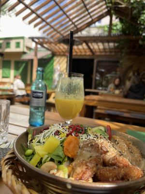 Joy of peanuts and mango smoothie  at Vegan House - Alaunstraße in Dresden