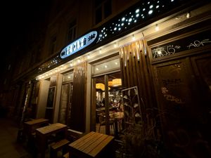 store front #Veganuary at Vegan House - Alaunstraße in Dresden