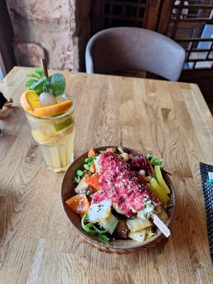Vegan bowl at Vegan House - Alaunstraße in Dresden
