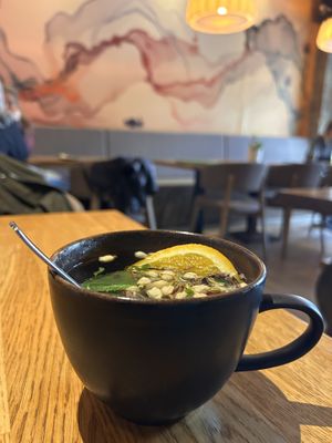 Pretty and delicious ’house tea'  at Vegan House - Alaunstraße in Dresden