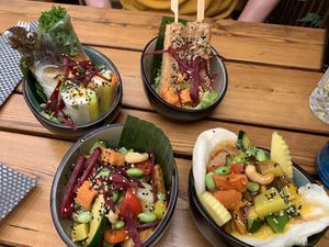 4 Kleine Bowls  at Vegan House - Alaunstraße in Dresden