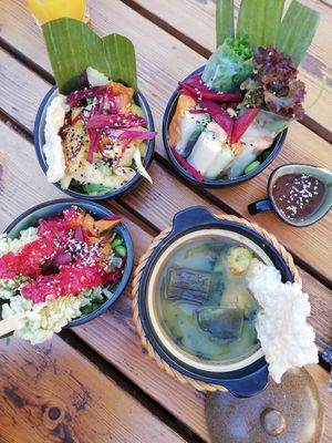 Crispy Tofu sticks, salad, summer rolls & plantain soup at Vegan House - Alaunstraße in Dresden