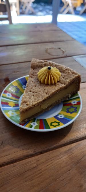 Torta de maracujá at Vegostices in Recife