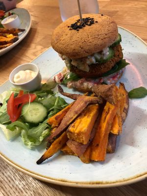 Sweet potato burger at Élelem Etterem in Budapest