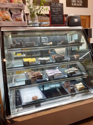 So many options 🥰 at Élelem Etterem in Budapest