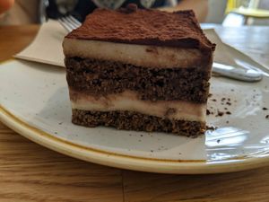 Tiramisu at Élelem Etterem in Budapest